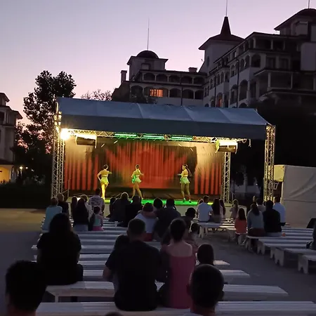 Sunrise 2 Bedrooms شقة *