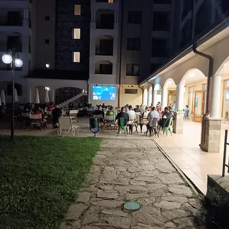 Sunrise 2 Bedrooms شقة *